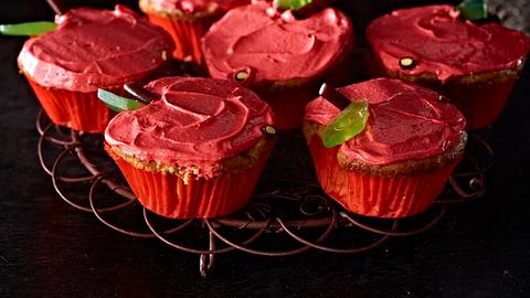 Süße Apfelmuffins Rezept - Foto: House of Food / Bauer Food Experts KG