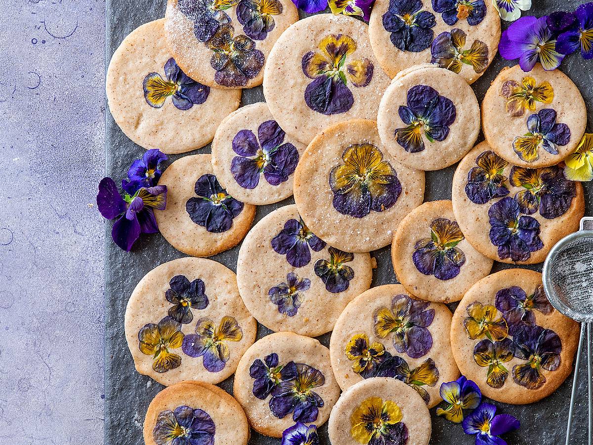 Süße Blüten-Cookies Rezept