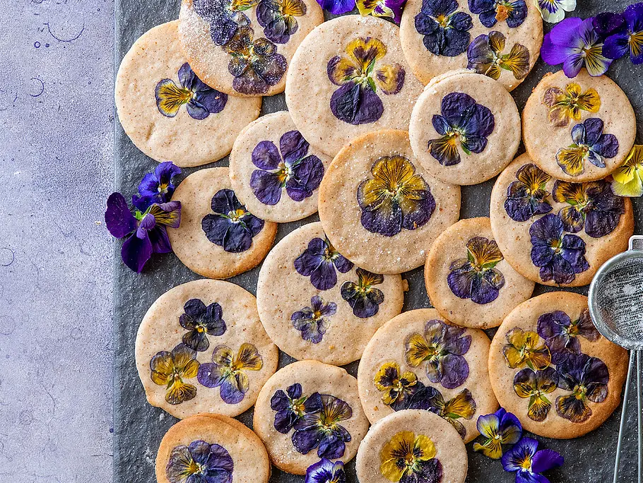 Süße Blüten-Cookies Rezept Süße Blüten-Cookies Rezept