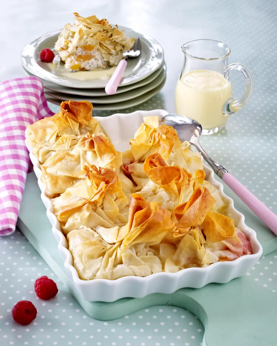 Süße Überraschungspäckchen mit Vanillesoße Rezept Süße Überraschungspäckchen mit Vanillesoße Rezept