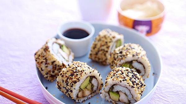 Sushi-Rolle mit Huhn (Jorge Gonzales) Rezept - Foto: House of Food / Bauer Food Experts KG