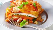 Süßkartoffel-Lauch-Lasagne mit Hähnchen Rezept - Foto: House of Food / Bauer Food Experts KG