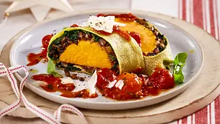 Süßkartoffel „Wellington“ Rezept - Foto: LECKER @ Bauer Media Group Süßkartoffel „Wellington“ Rezept - Foto: LECKER @ Bauer Media Group