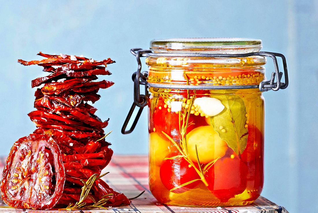 Süßsauer eingelegte Tomaten Rezept Süßsauer eingelegte Tomaten Rezept