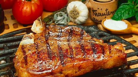 T-Bone-Steak vom Grill Rezept - Foto: Horn