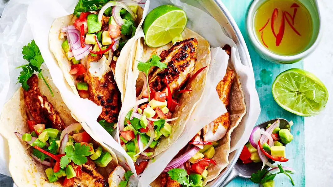 Taco-Platte „Fit & Healthy“ Rezept - Foto: LECKER @ Bauer Media Group Taco-Platte „Fit & Healthy“ Rezept - Foto: LECKER @ Bauer Media Group
