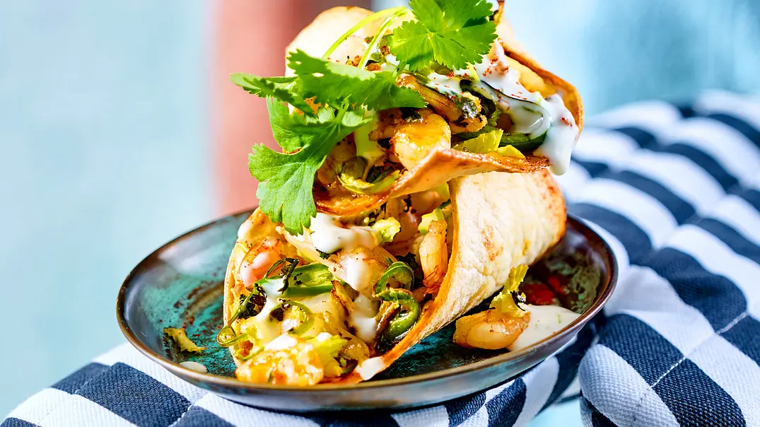 Taco-Schiffchen „Gruß aus dem Meer“ Rezept - Foto: LECKER @ Bauer Media Group Taco-Schiffchen „Gruß aus dem Meer“ Rezept - Foto: LECKER @ Bauer Media Group