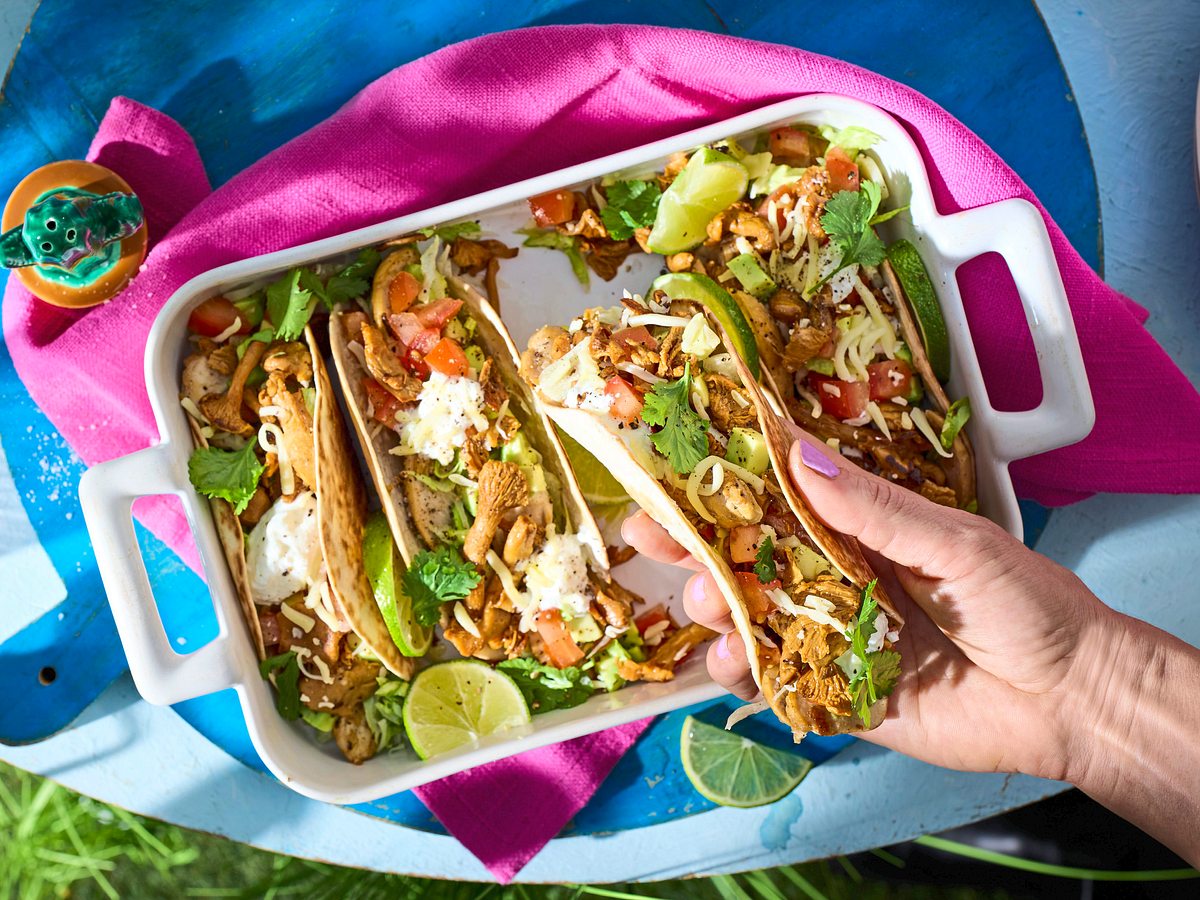 Taco-Schiffchen mit Hähnchen-Pfifferling-Fracht Rezept