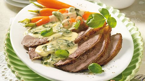 Tafelspitz mit Basilikumsoße Rezept - Foto: House of Food / Bauer Food Experts KG