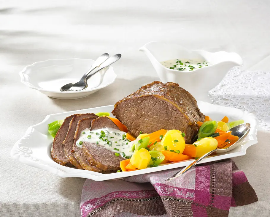 Tafelspitz mit Bouillon-Kartoffeln Rezept Tafelspitz mit Bouillon-Kartoffeln Rezept