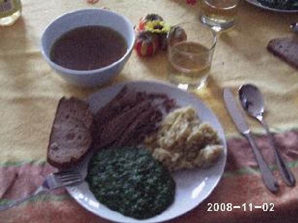 Tafelspitz mit klassischen Wiener Beilagen Rezept Tafelspitz mit klassischen Wiener Beilagen Rezept