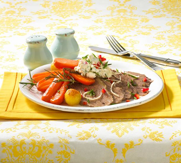 Tafelspitz mit Rosmarinkartoffeln Rezept Tafelspitz mit Rosmarinkartoffeln Rezept
