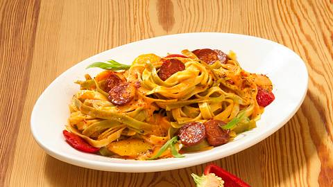 Tagliatelle in Chorizo-Paprikasoße (Pastasoße) Rezept - Foto: Först, Thomas