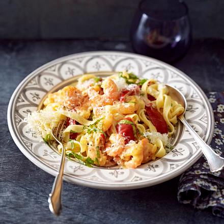 Tagliatelle mit Garnelen Rezept Tagliatelle mit Garnelen Rezept