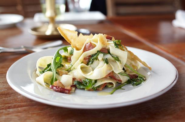 Tagliatelle mit krossem Bacon & Rucola Rezept Tagliatelle mit krossem Bacon & Rucola Rezept