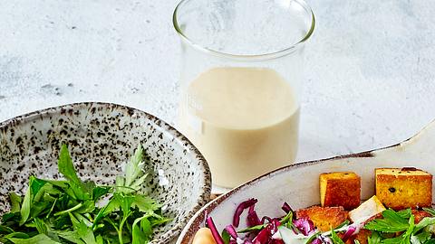 Tahin-Dressing Rezept - Foto: House of Food / Bauer Food Experts KG