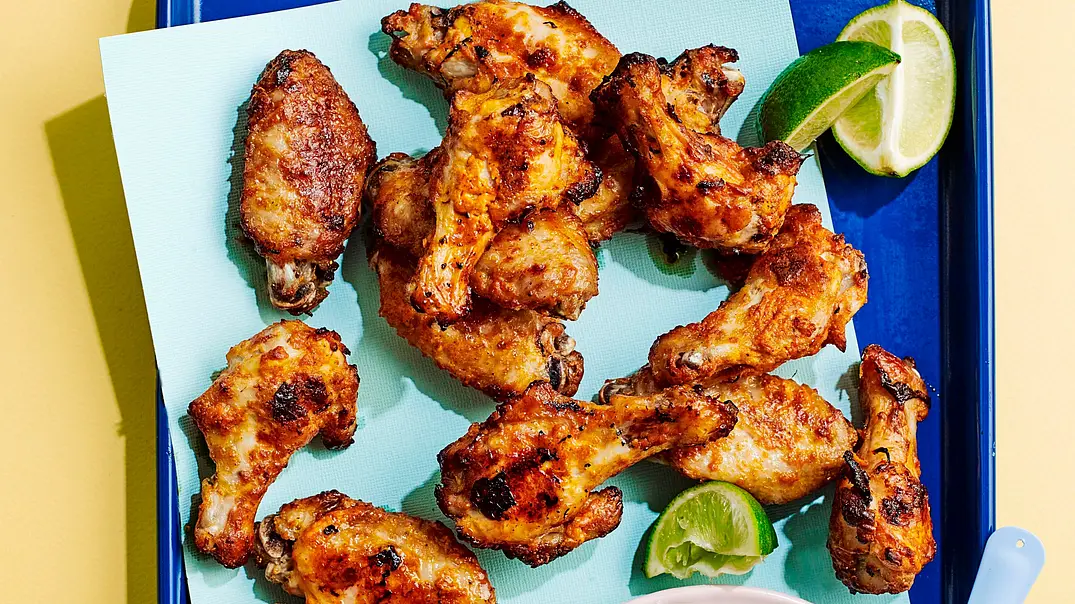 Tandoori Chicken Drums mit Gurken-Raita Rezept - Foto: Image Professionals Tandoori Chicken Drums mit Gurken-Raita Rezept - Foto: Image Professionals
