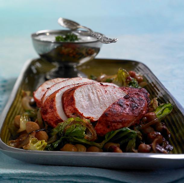 Tandoori-Hähnchen mit Salat und Minzstreifen Rezept Tandoori-Hähnchen mit Salat und Minzstreifen Rezept