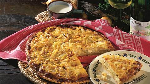 Tarte à loignon (Zwiebeltorte) Rezept - Foto: Horn