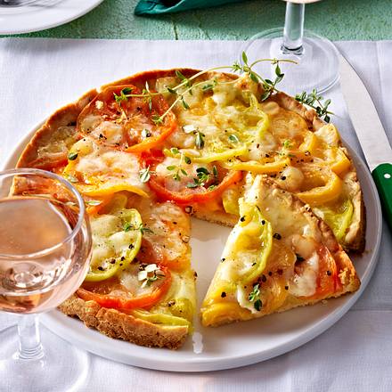 Tarte mit bunten Tomaten Rezept Tarte mit bunten Tomaten Rezept