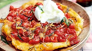 Tarte Tatin aux Tomates Rezept - Foto: LECKER @ Bauer Media Group Tarte Tatin aux Tomates Rezept - Foto: LECKER @ Bauer Media Group