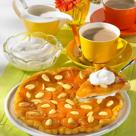 Tarte Tatin mit Aprikosen Rezept Tarte Tatin mit Aprikosen Rezept