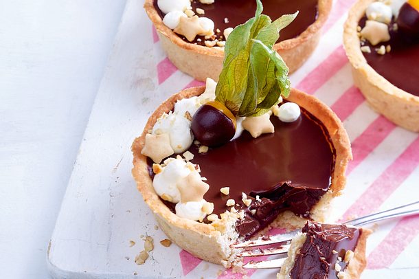 Tartelettes mit Baileys-Ganache Rezept Tartelettes mit Baileys-Ganache Rezept