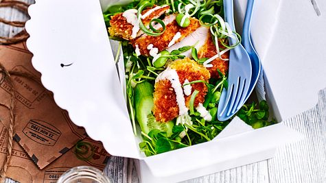 Teddys grüner Salat mit Sesam-Hähnchen Rezept - Foto: Are Media Syndication 