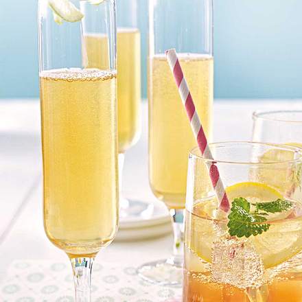 Tee-Drink mit Prosecco Rezept Tee-Drink mit Prosecco Rezept