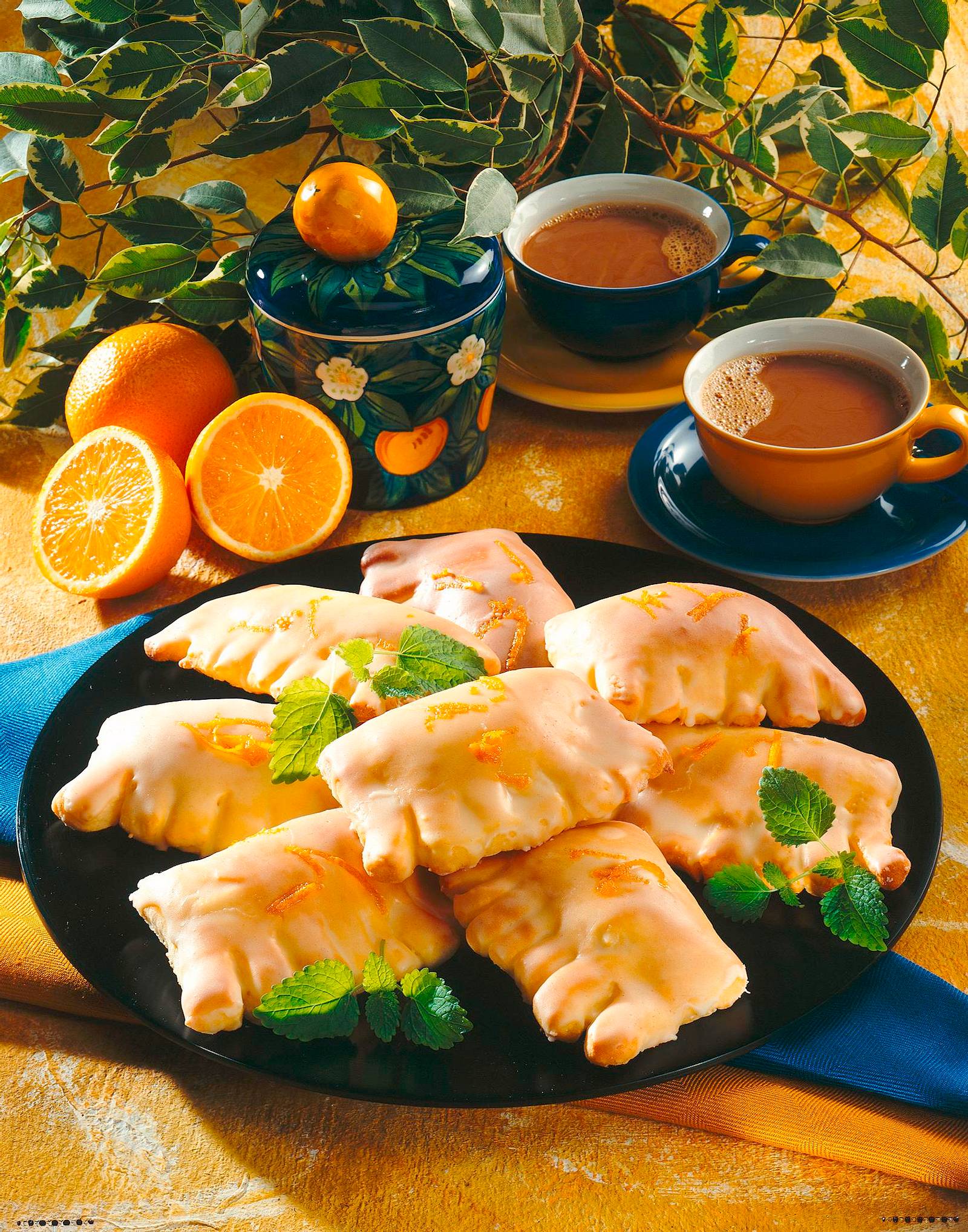 Teigtaschen aus Quark-Ölteig Rezept | LECKER