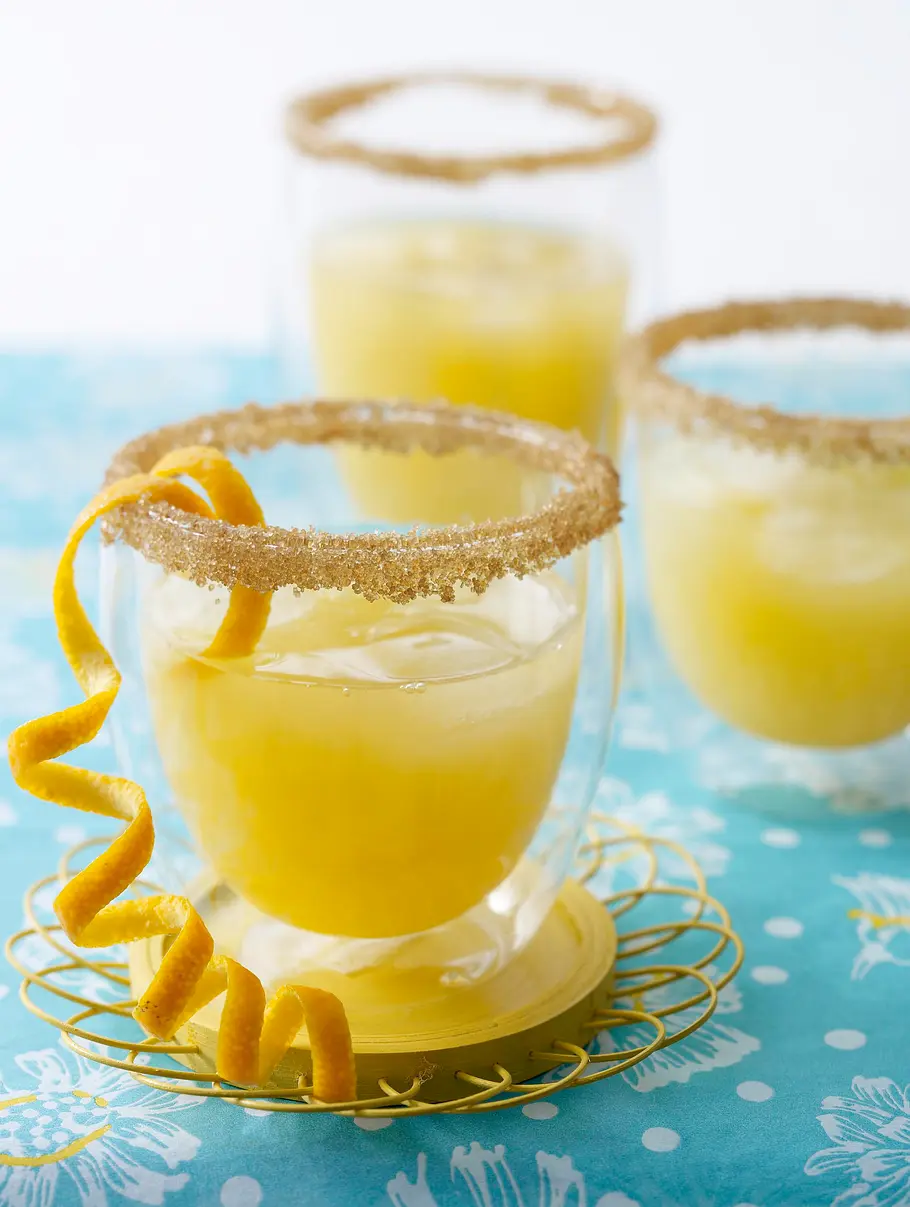 Tequila-Sunrise-Cocktail mit Orangen und Prosecco Rezept Tequila-Sunrise-Cocktail mit Orangen und Prosecco Rezept