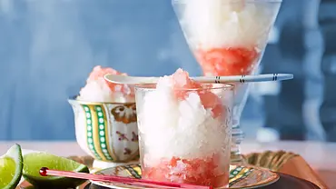 Tequila-Sunrise-Granita Rezept - Foto: LECKER @ Bauer Media Group Tequila-Sunrise-Granita Rezept - Foto: LECKER @ Bauer Media Group