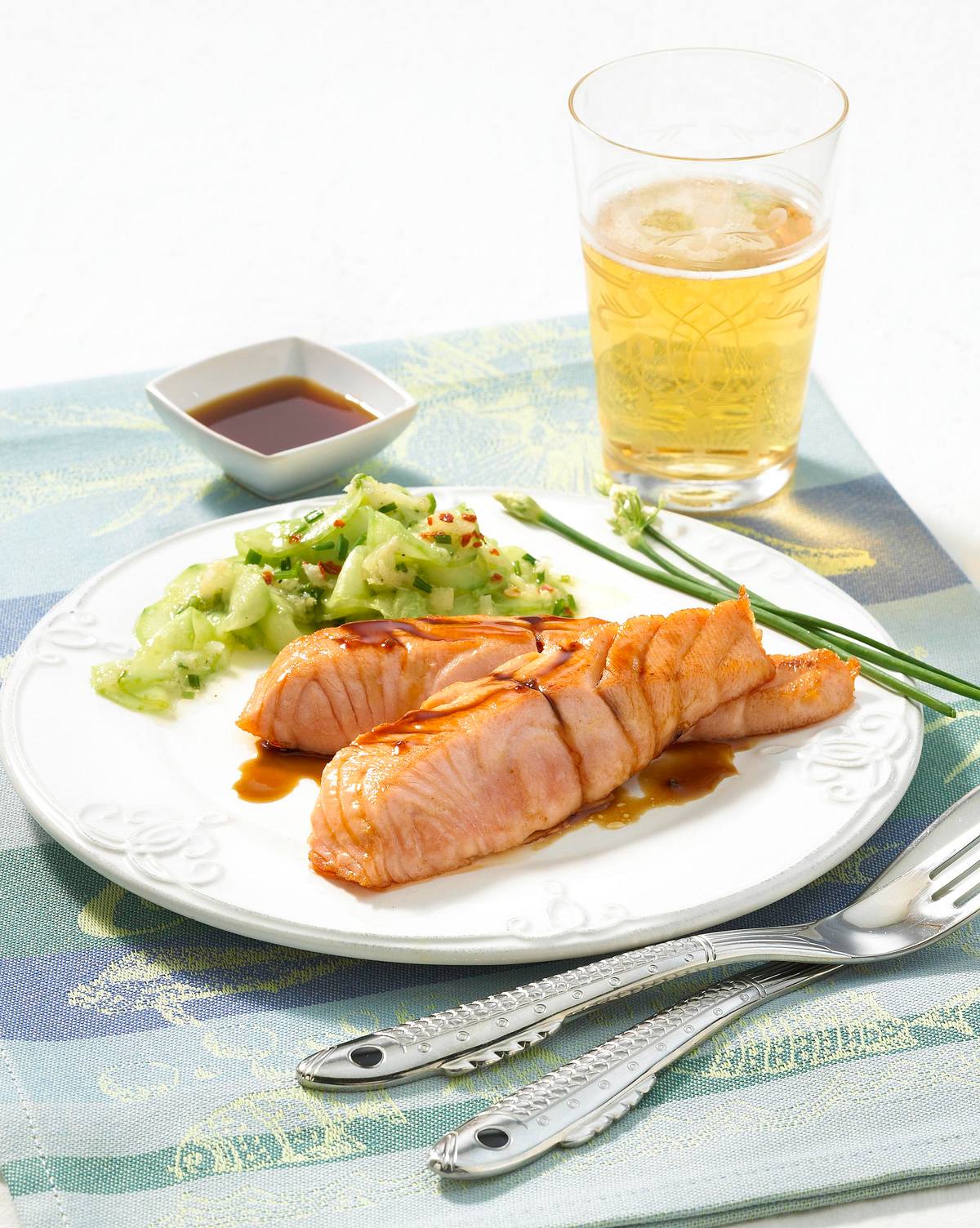 Teriyaki-Lachs mit Gurkensalat Rezept