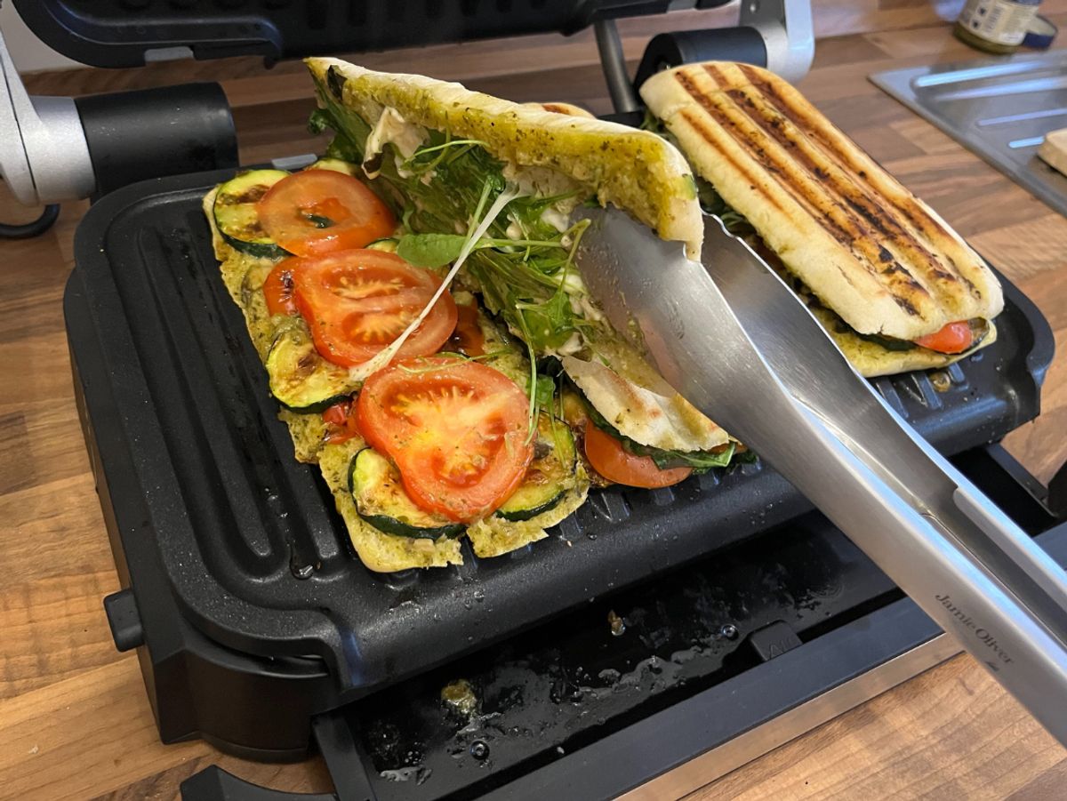 Test Tefal OptiGrill 4-in-1 XL: Fett tropft in die Auffangschale