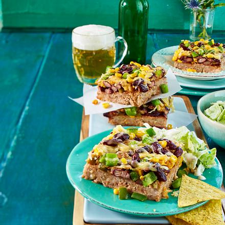 Tex-Mex-Hackbraten vom Blech mit Tortillachips Rezept