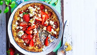 the Circle of Erdbeer-Frittata Rezept - Foto: LECKER @ Bauer Media Group