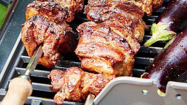 Thüringer Mutzbraten auf dem Grill mit Auberginen - Foto: House of Food / Bauer Food Experts KG