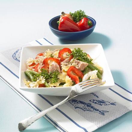 Thunfisch-Nudel-Salat mit Kresse-Vinaigrette Rezept Thunfisch-Nudel-Salat mit Kresse-Vinaigrette Rezept
