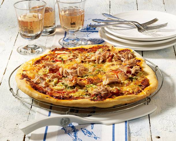 Thunfisch-Pizza Rezept Thunfisch-Pizza Rezept