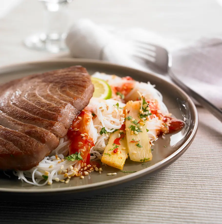Thunfischsteak mit Asiasoße Rezept Thunfischsteak mit Asiasoße Rezept