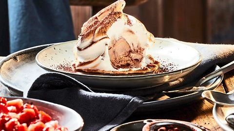 Tiramisù Con Gelato Rezept - Foto: House of Food / Bauer Food Experts KG