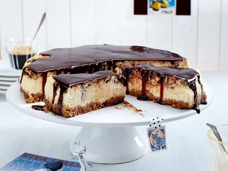 Tiramisu-Torte Rezept Tiramisu-Cheesecake Rezept