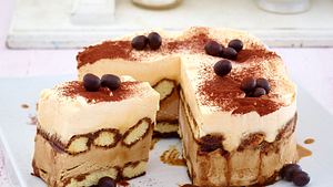 Tiramisu-Eistorte Rezept - Foto: House of Food / Bauer Food Experts KG