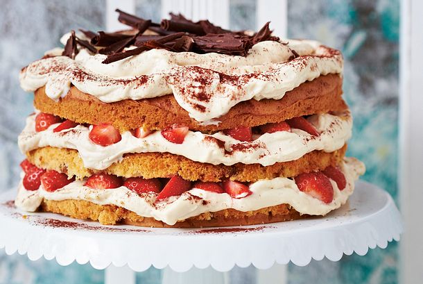 Tiramisu-Torte mit Erdbeeren Rezept