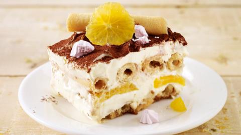 Tiramisu vier mal anders: Mit Löffelbiskuits, Mango und Kokoschips Rezept - Foto: House of Food / Bauer Food Experts KG