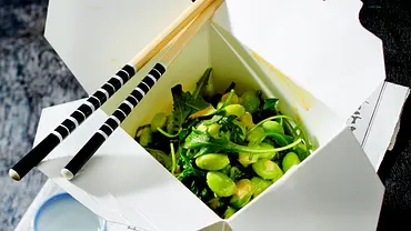 Tokio - Edamame-Salat Rezept - Foto: LECKER @ Bauer Media Group Tokio - Edamame-Salat Rezept - Foto: LECKER @ Bauer Media Group