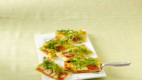Tomate-Mozzarella-Flammkuchen Rezept - Foto: House of Food / Bauer Food Experts KG