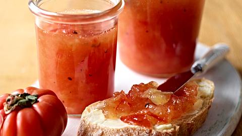 Tomaten-Apfel-Marmelade Rezept - Foto: House of Food / Bauer Food Experts KG