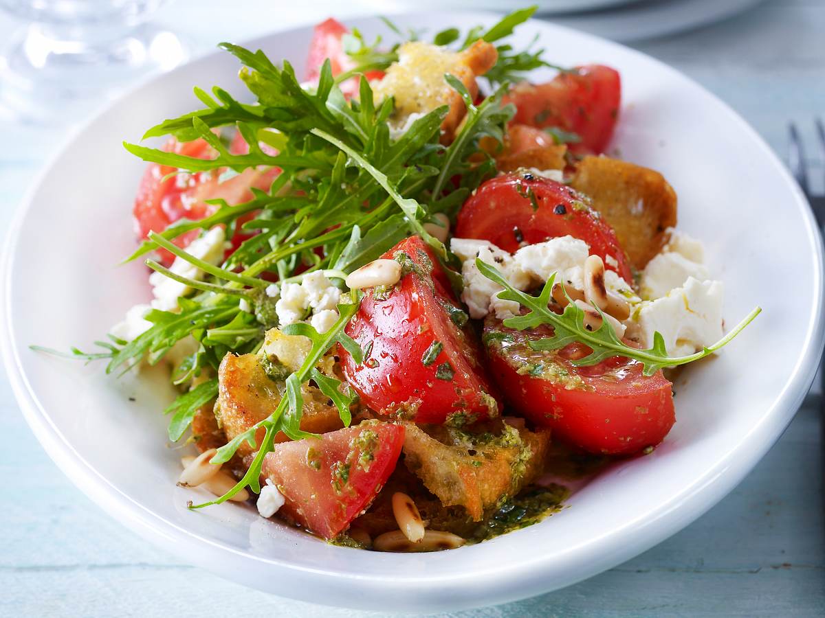 Tomaten-Brot-Salat Rezept