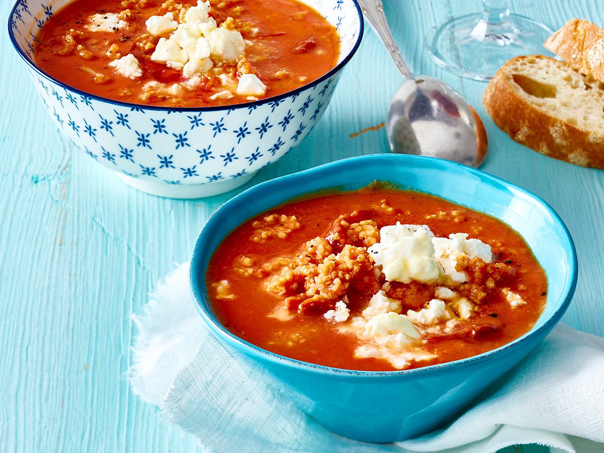 Tomaten-Bulgur-Suppe mit Blumenkohl Rezept